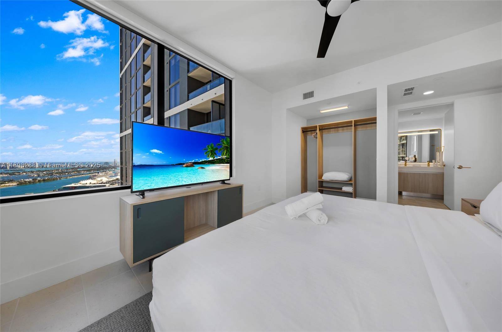 159 NE 6th StMiami - Condo-Hotel,Condo condo unit 4201 - picture