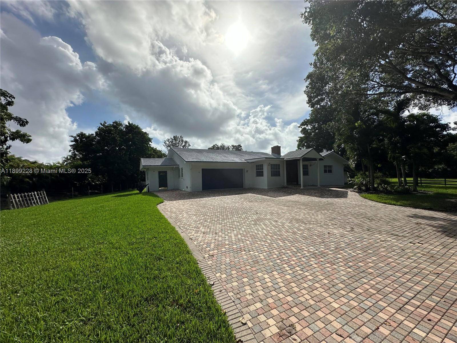 6300 SW 181st LnSouthwest Ranches - picture