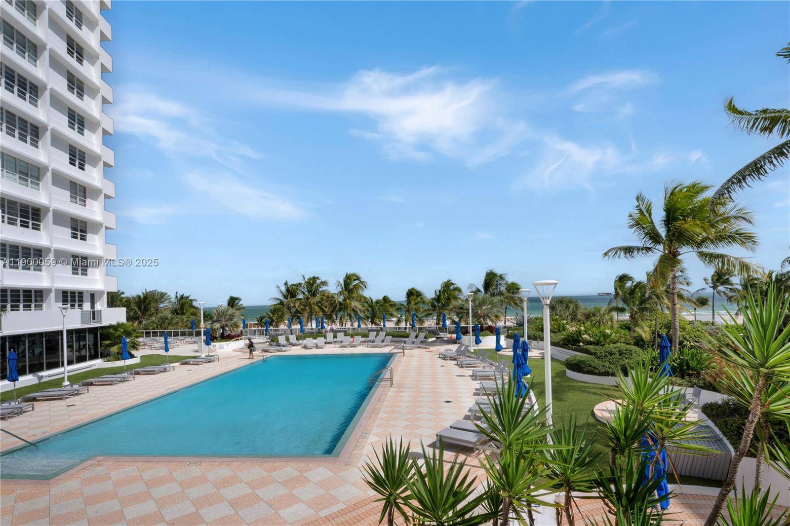 100 Lincoln RdMiami Beach - THE DECOPLAGE CONDO condo unit 607 - picture
