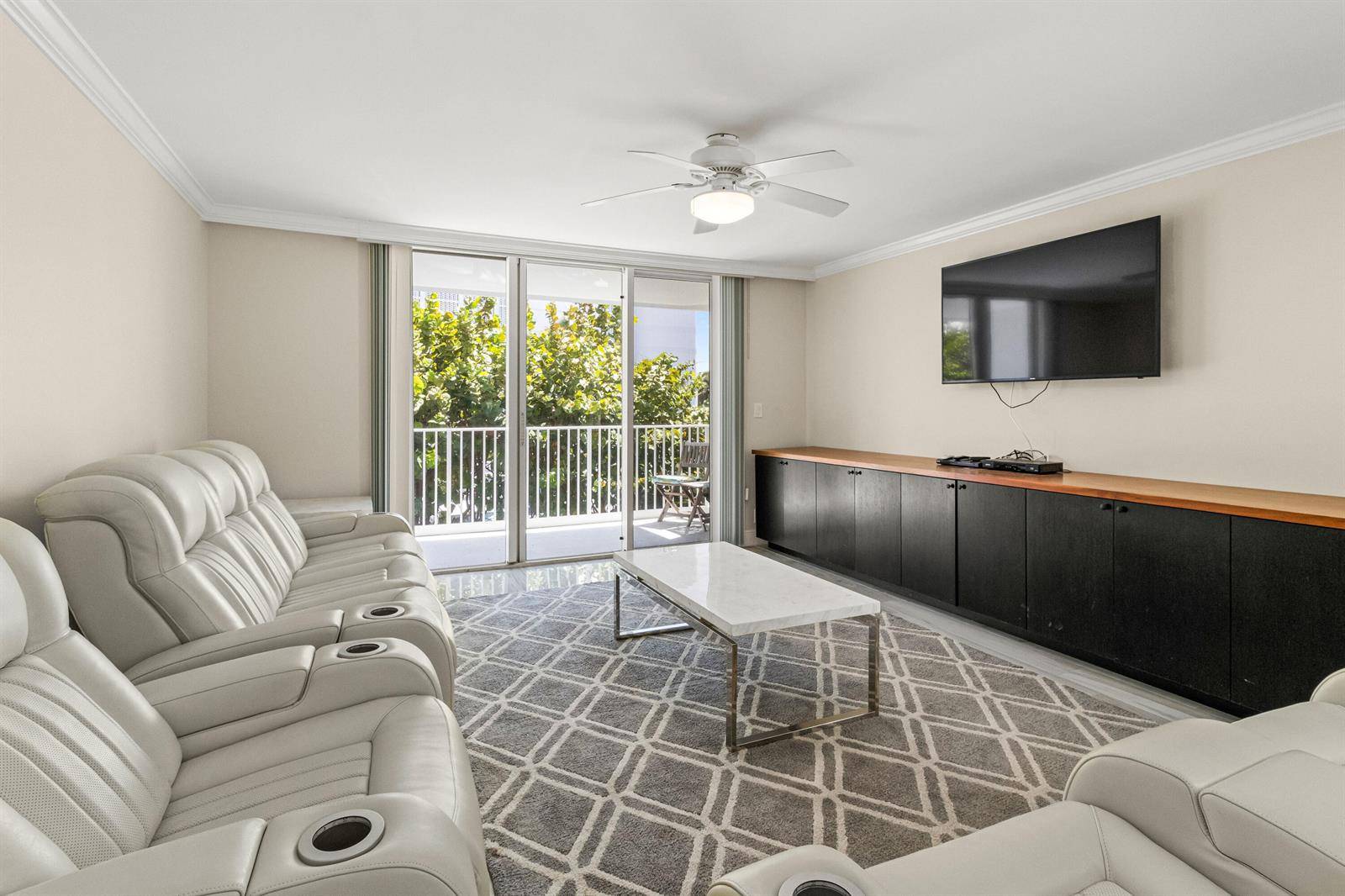 3580 S OceanSouth Palm Beach - Horizon East Condo,Horizon East condo unit 2a - picture