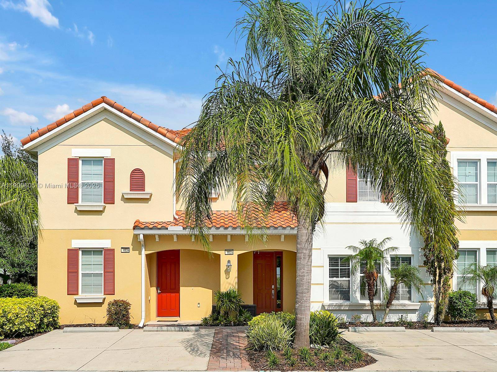 4635 TERRASONESTA DRDavenport - picture