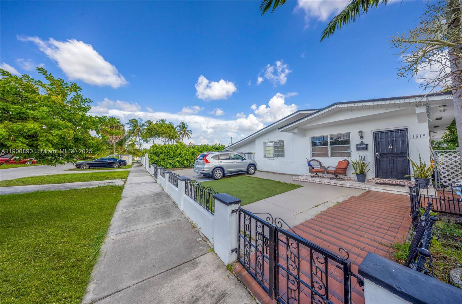 1515 NW 33rd AveMiami - picture