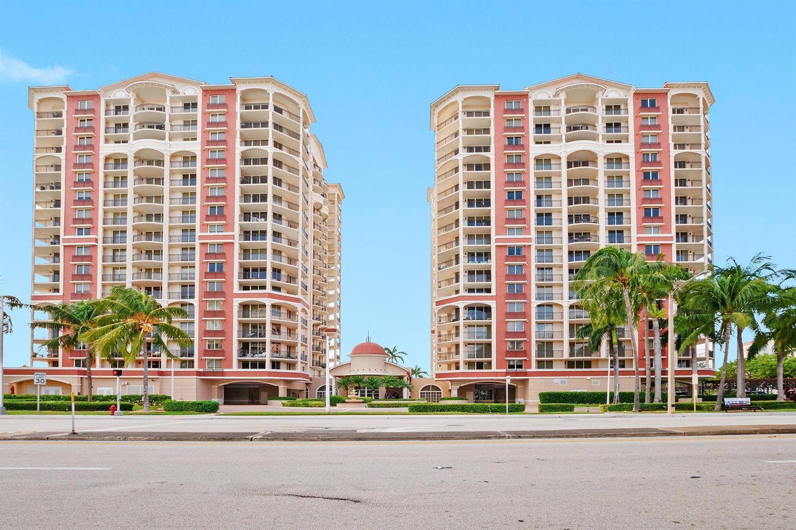 2011 N OceanFort Lauderdale - The Vue condo unit 206 - picture