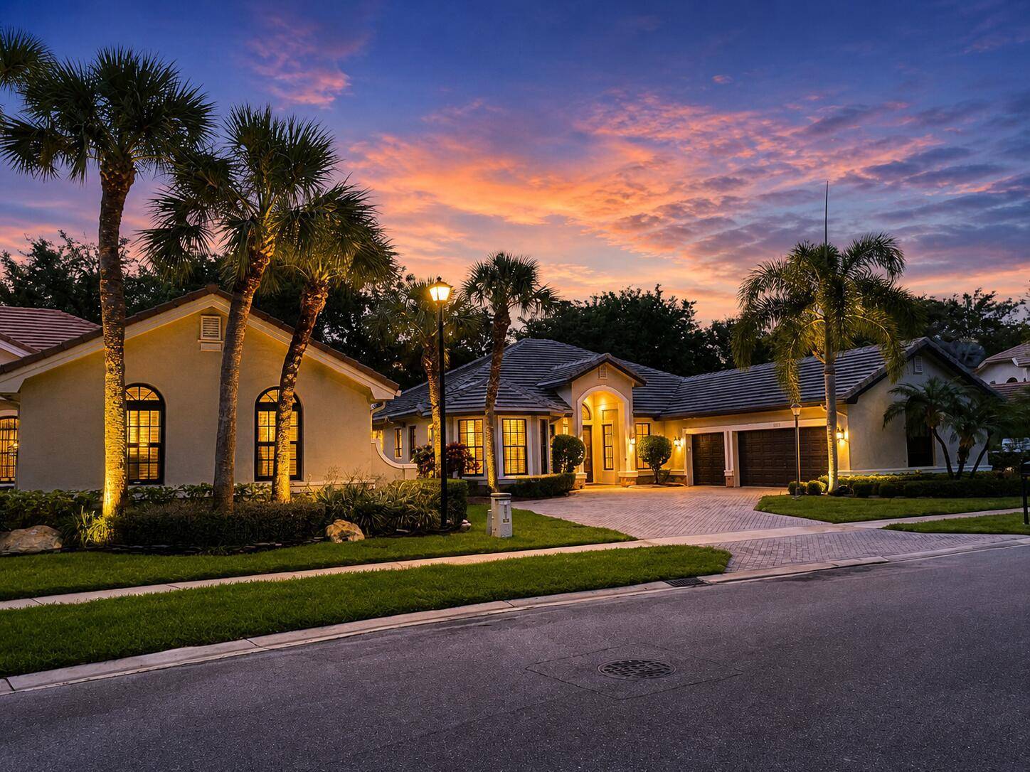 10295 TrianonWellington - picture