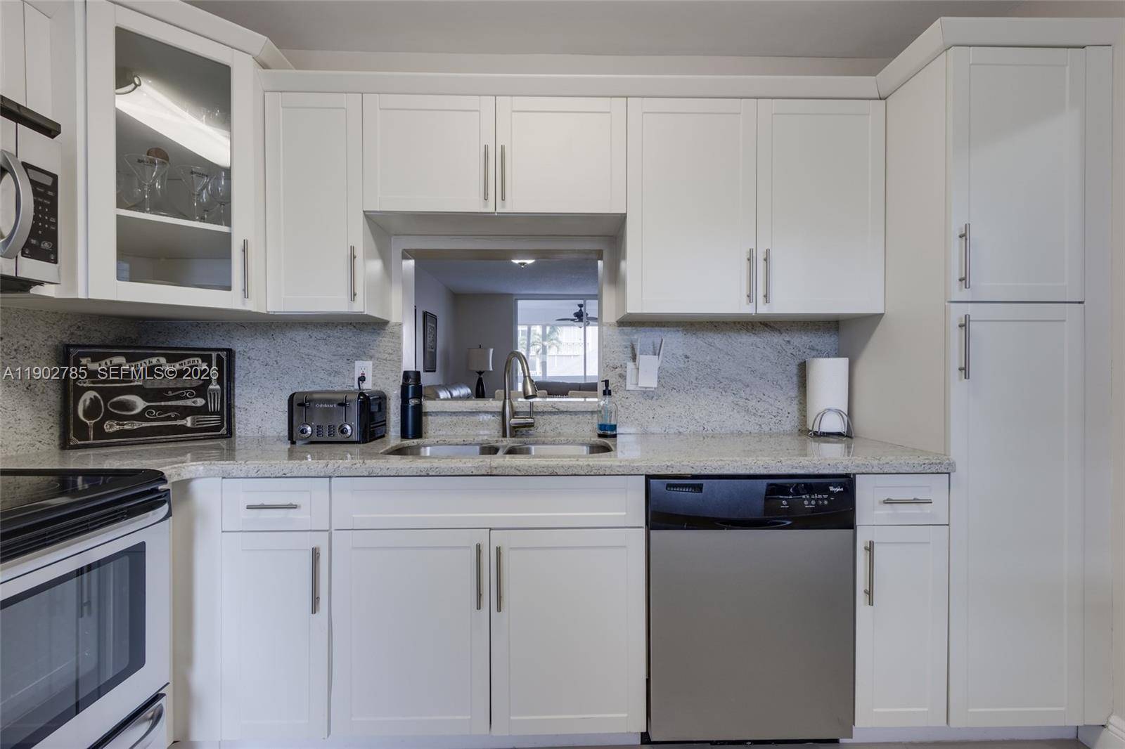 420 NE 12th AveHallandale Beach - Condo 5+ Stories,Condo condo unit 208 - picture