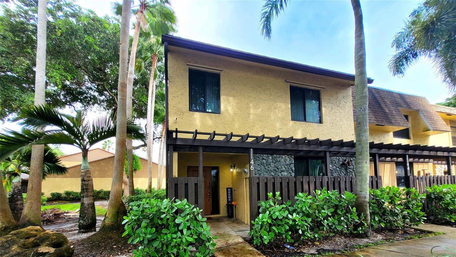 1146 N UniversityPlantation - picture