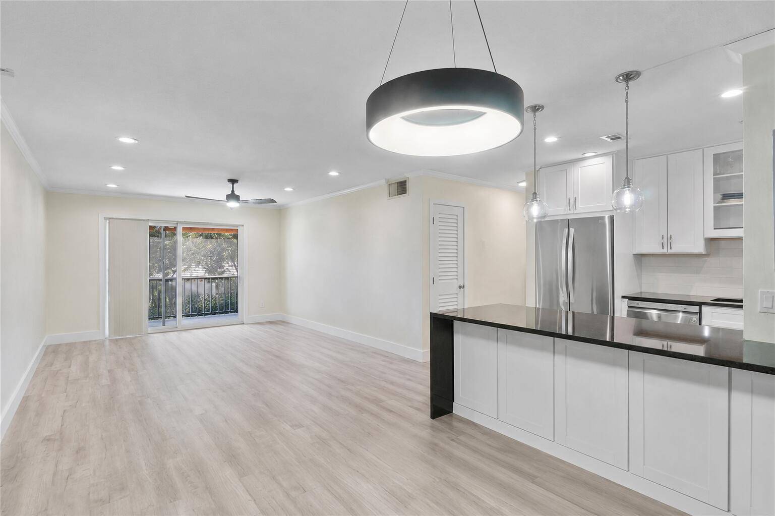 6205 Bay ClubFort Lauderdale - Bay Colony Club condo unit 3 - picture