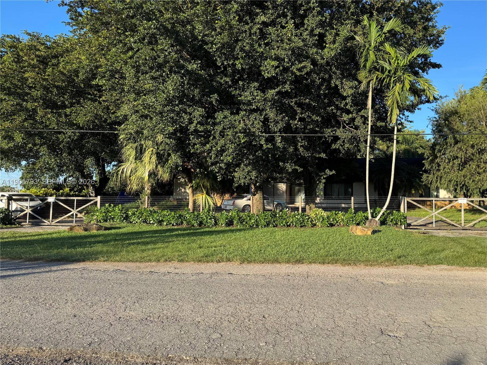 18750 SW 207th AveMiami - picture