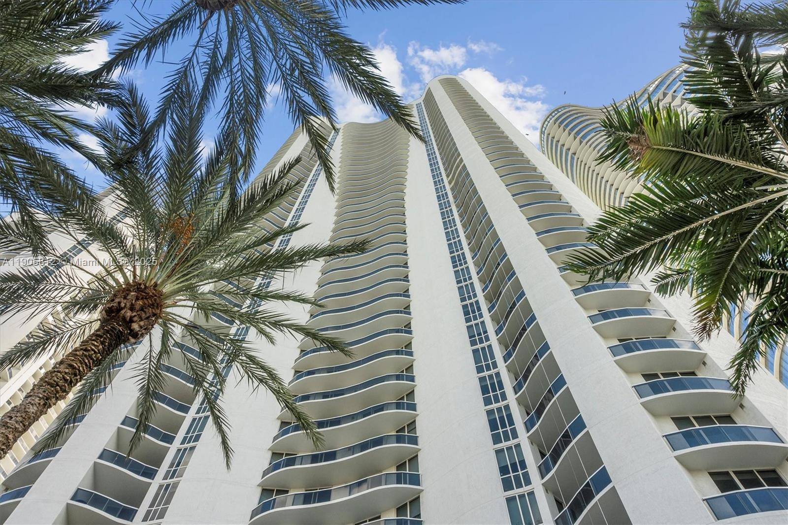 15811 Collins AveSunny Isles Beach - Condo 5+ Stories,Condo condo unit 3405 - picture