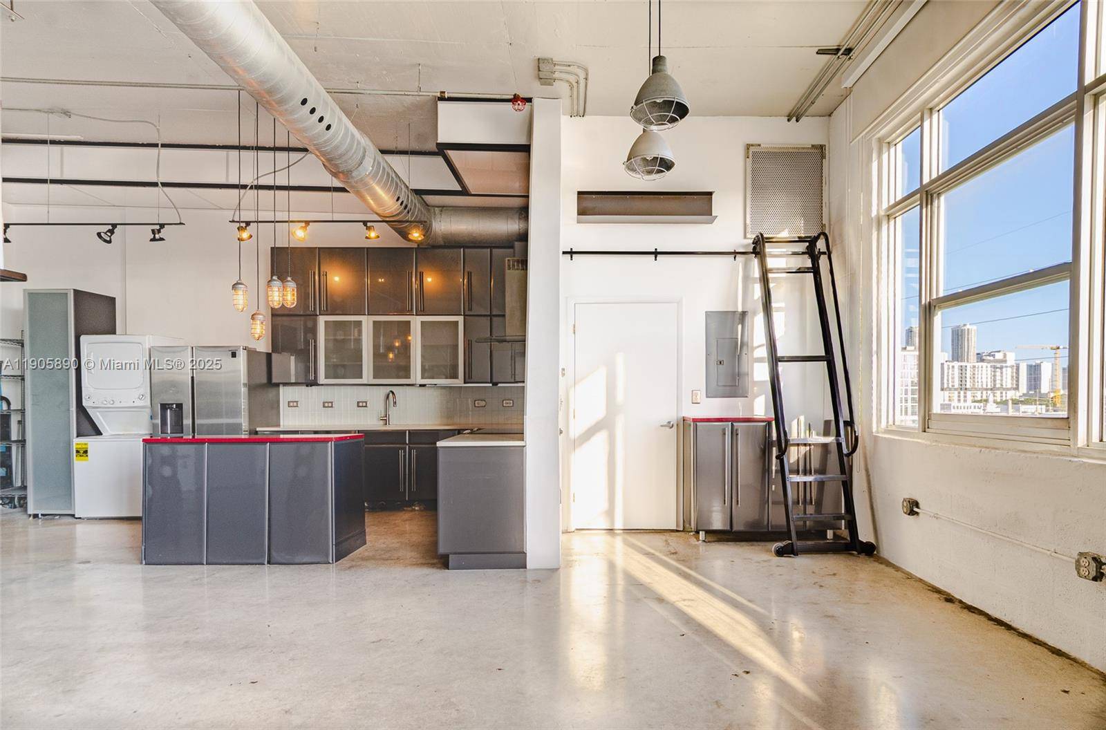 250 NW 23rdMiami - Condo/Co-Op/Annual,Condo condo unit 405 - picture