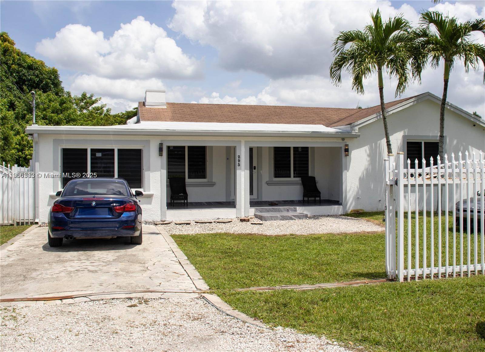295 NE 150th StMiami - picture