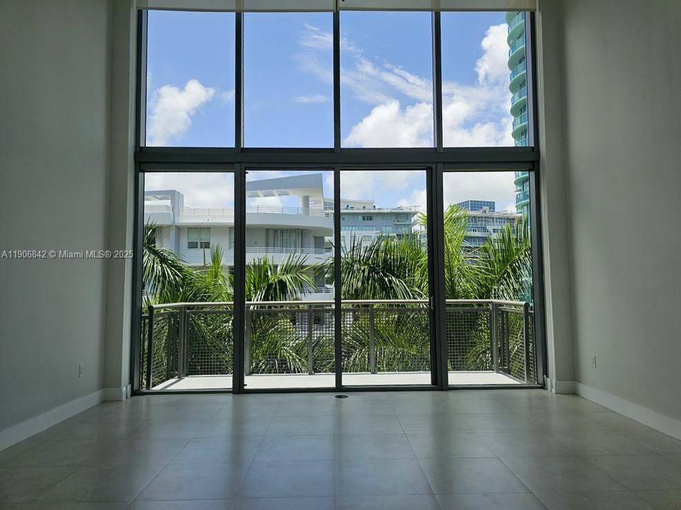 6000 Collins AveMiami Beach - Condo/Co-Op/Annual,Condo condo unit 528 - picture