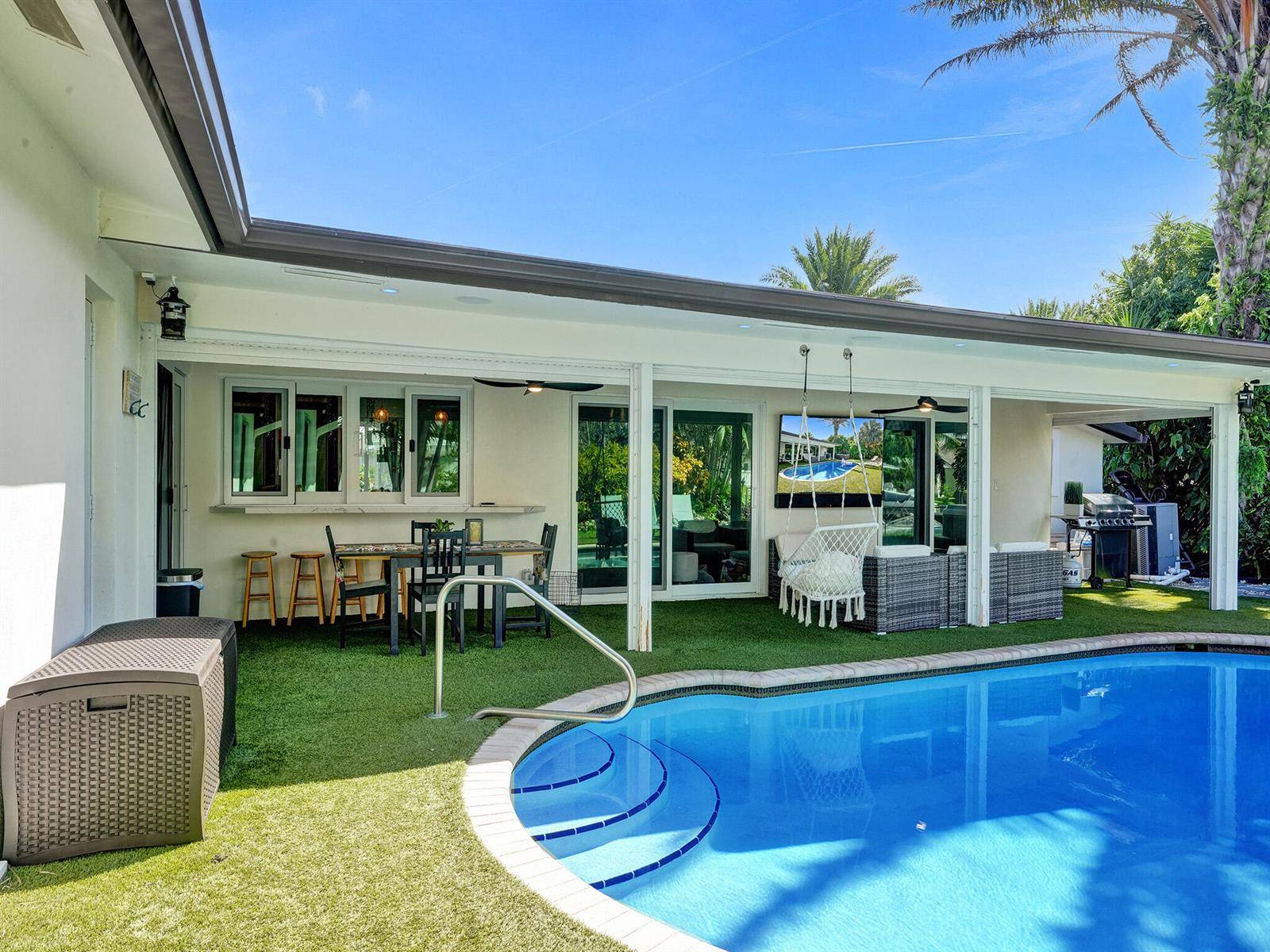 3821 NE 29thLighthouse Point - picture