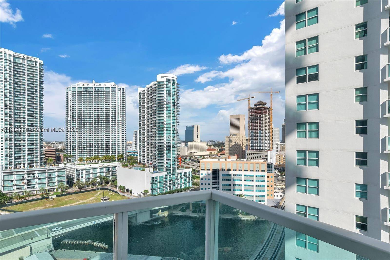41 SE 5th StMiami - BRICKELL ON THE RIVER S T condo unit 1217 - picture
