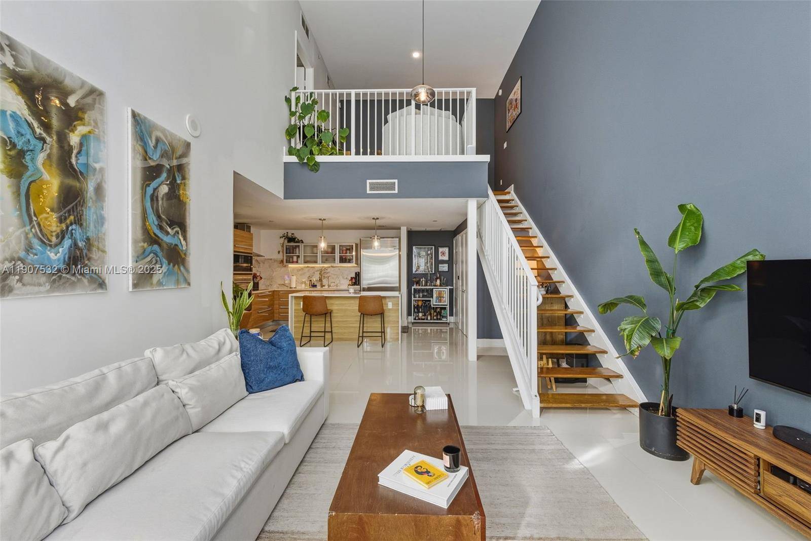2020 N BayshoreMiami - PARAMOUNT BAY CONDO condo unit TH103 - picture