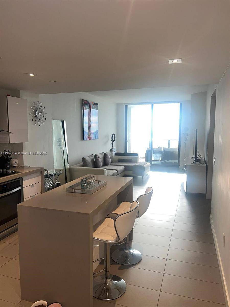 1600 NE 1st AveMiami - Apartments-Annual,Apartment condo unit 3012 - picture