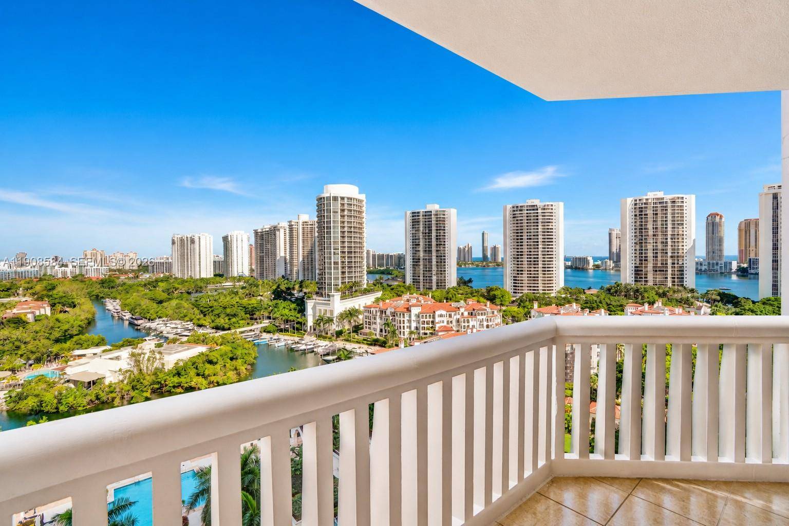 2000 Island BlvdAventura - 2000 ISL BLVD WILLIAMS IS,WILLIAMS ISLAND condo unit 1710 - picture
