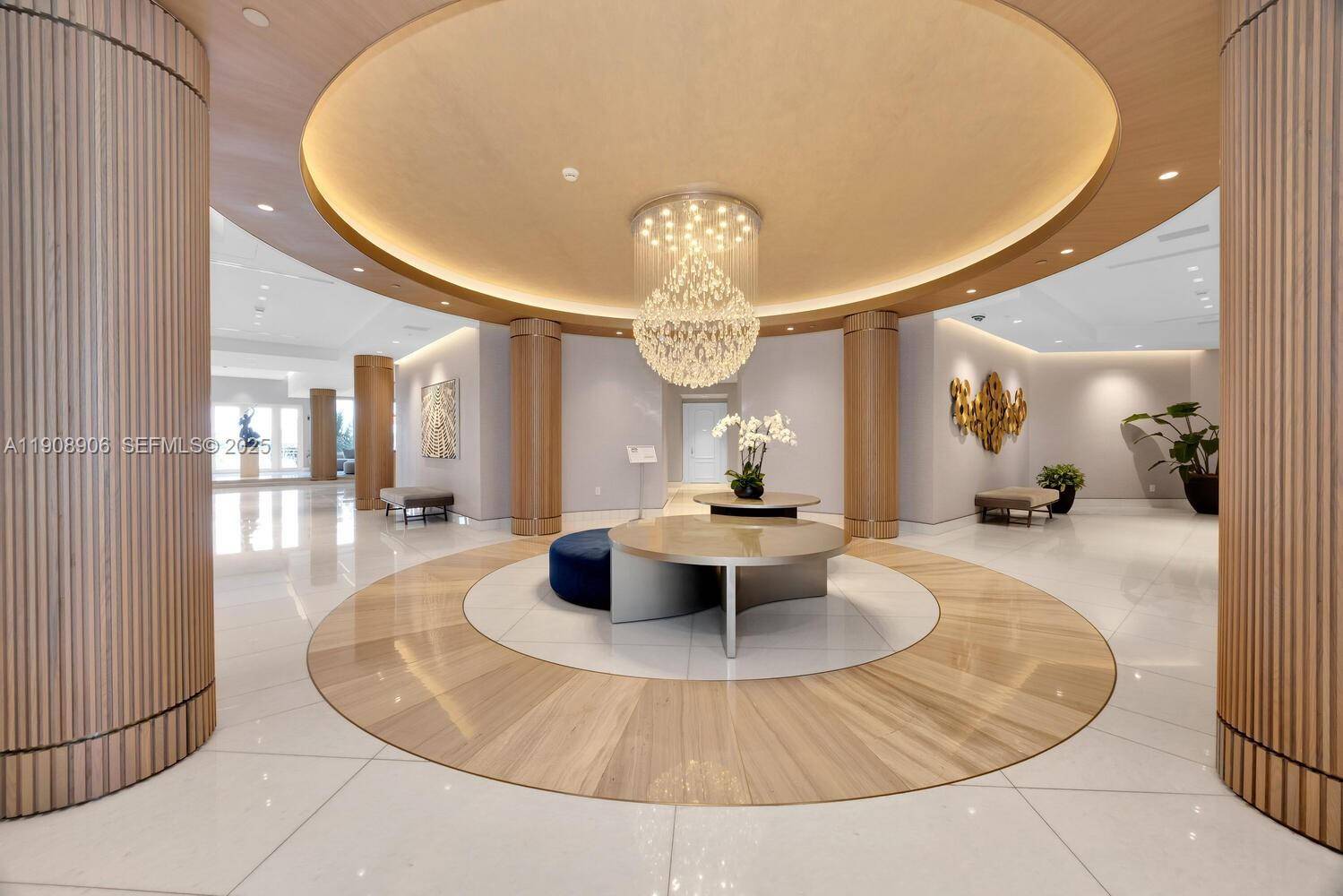 888 Brickell Key DrMiami - Condo/Co-Op/Annual,Condo condo unit 1001 - picture