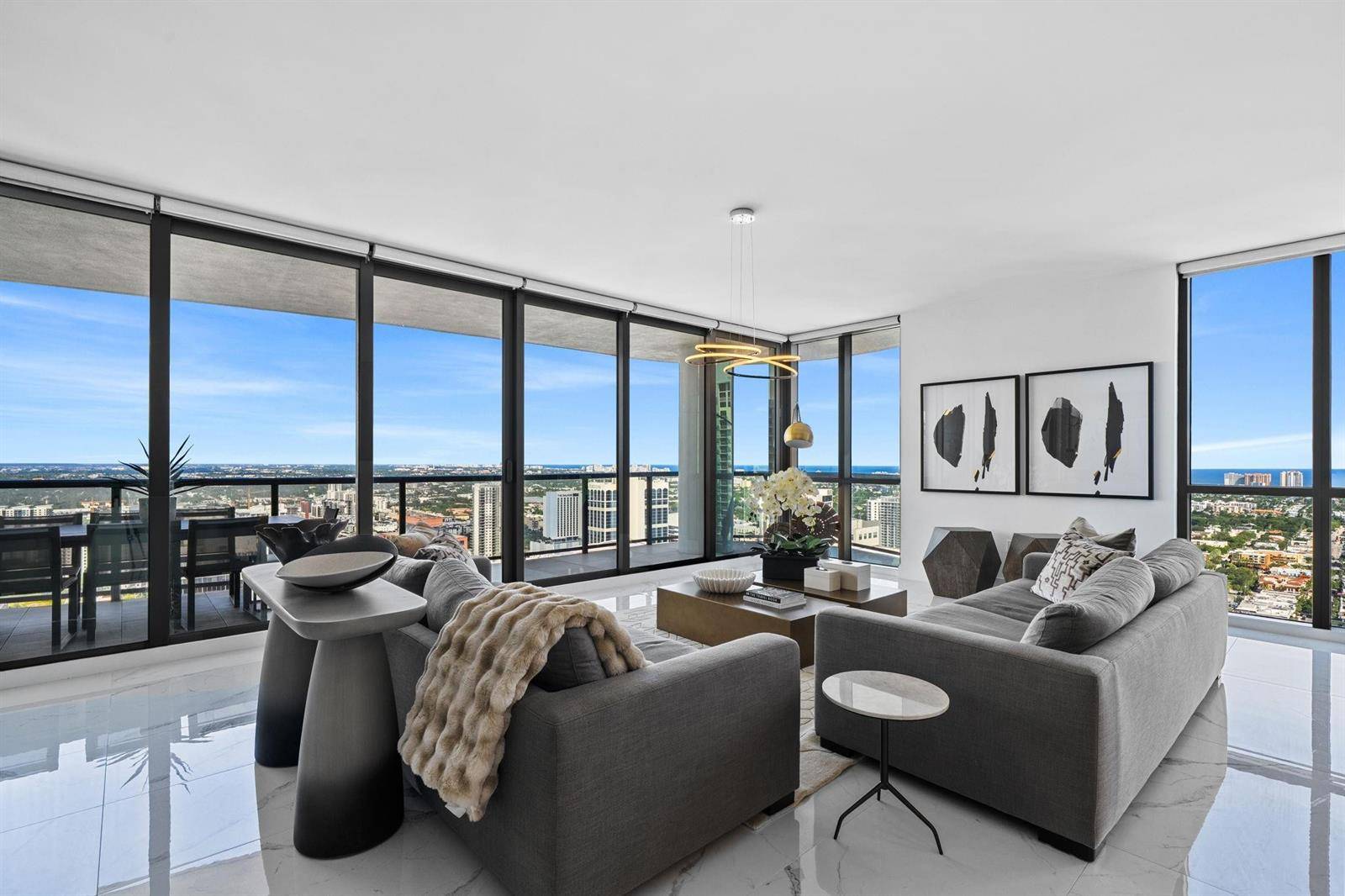 100 E Las OlasFort Lauderdale - 100 Las Olas condo unit 4001 - picture