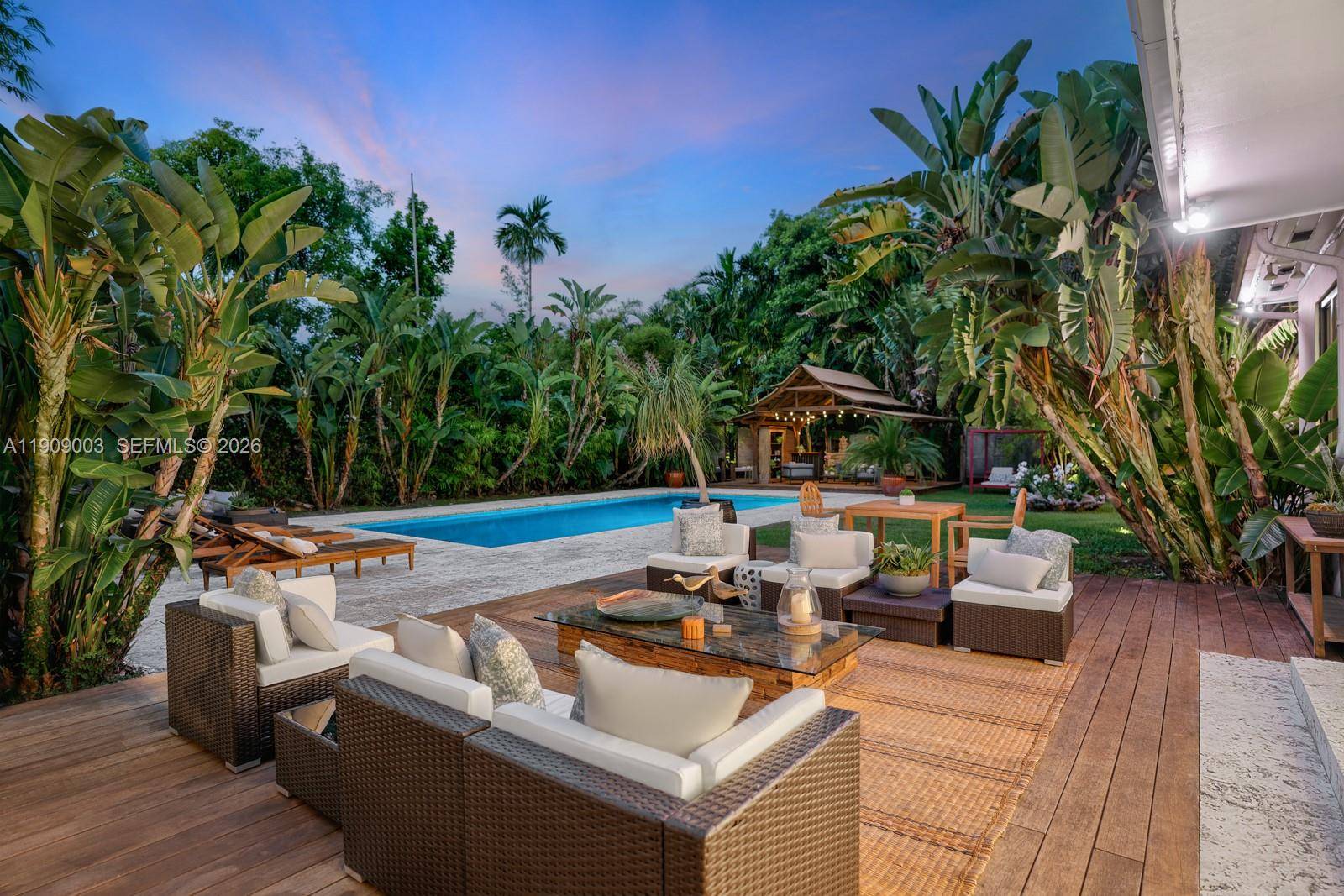 575 Hibiscus LnMiami - picture