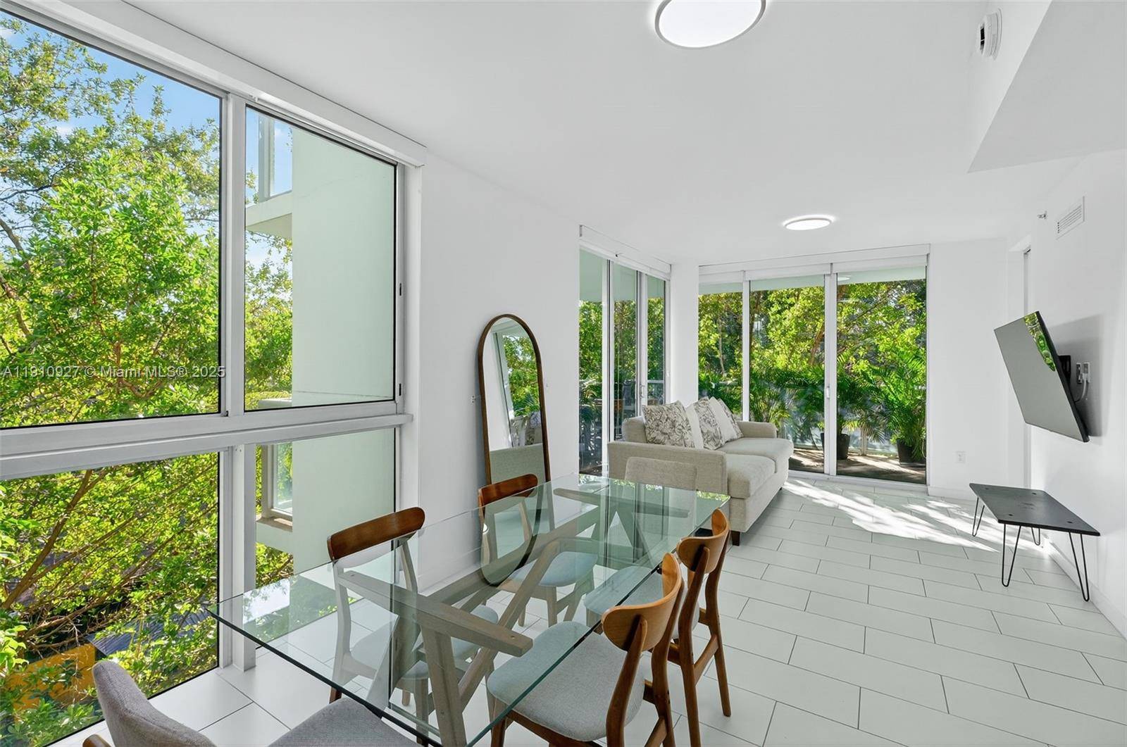 720 NE 62nd StMiami - Condo 5+ Stories,Condo condo unit 311 - picture