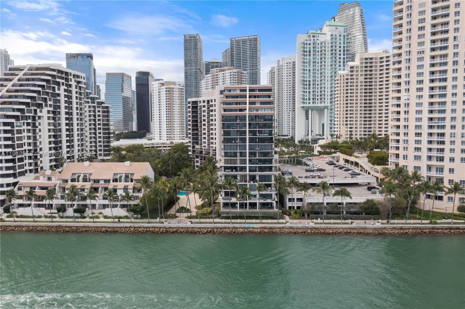 540 Brickell Key DrMiami - Condo 5+ Stories,Villa condo unit 1406 - picture