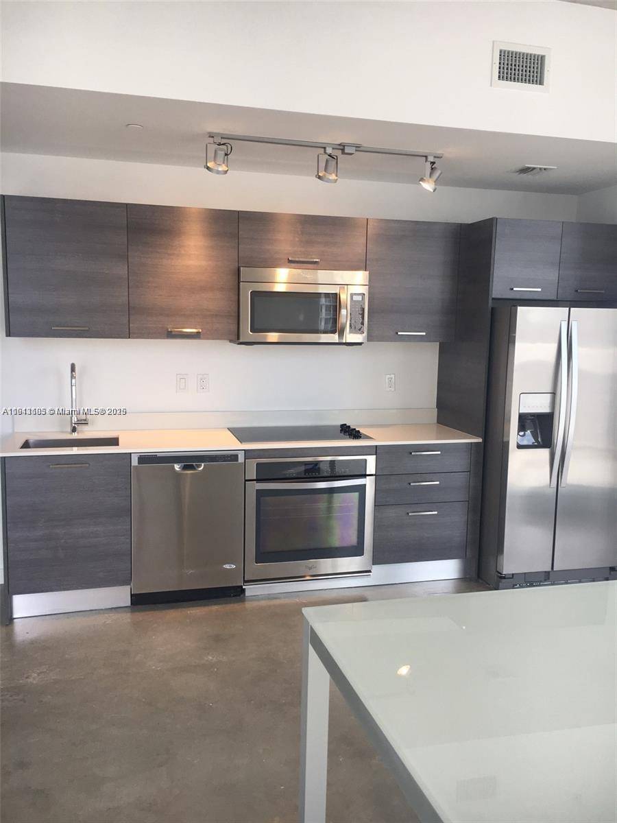 151 SE 1st StMiami - Condo/Co-Op/Annual,Condo condo unit 1611 - picture