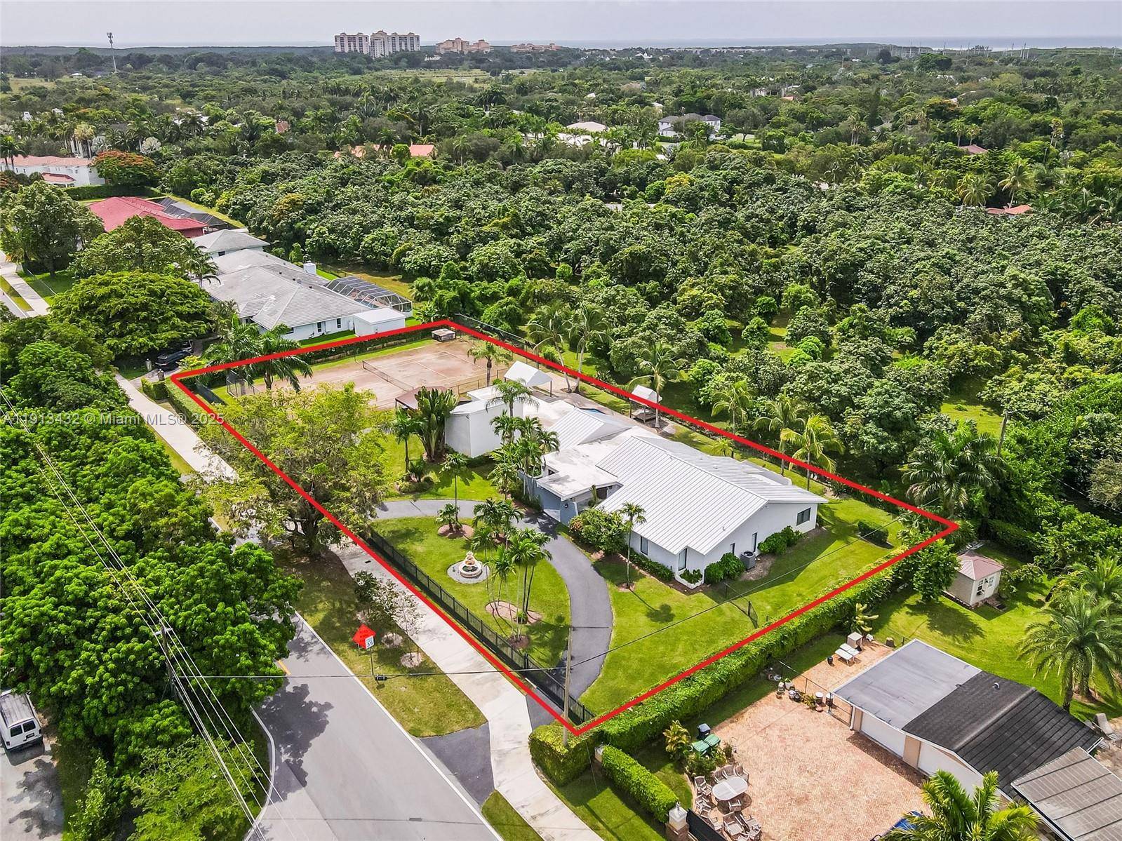 6900 SW 136th StPalmetto Bay - picture