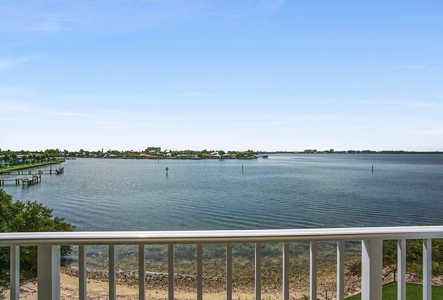 3 Harbour IsleFort Pierce - Condo condo unit 302 - picture