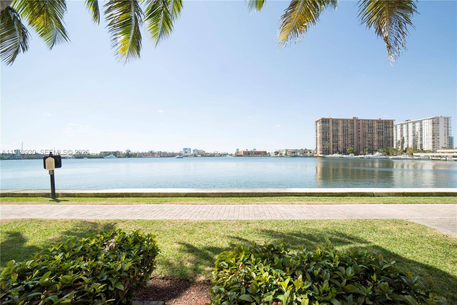 17100 N Bay RdSunny Isles Beach - Condo 5+ Stories,Condo condo unit 1107 - picture