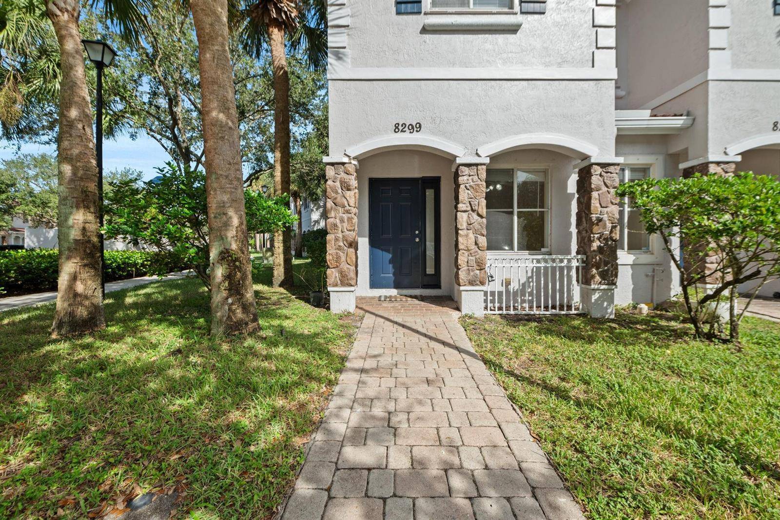 8299 SW 27thMiramar - Townhouse condo unit 101 - picture