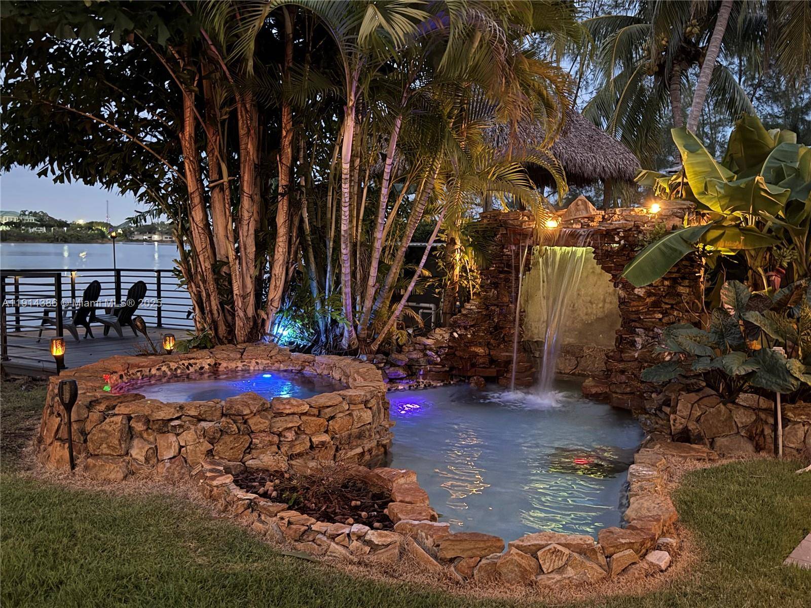 7521 SW 56th StMiami - picture