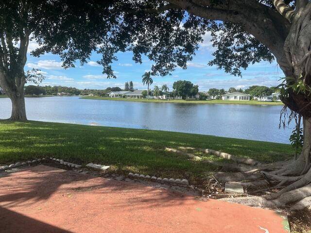 5195 NicholasWest Palm Beach - picture