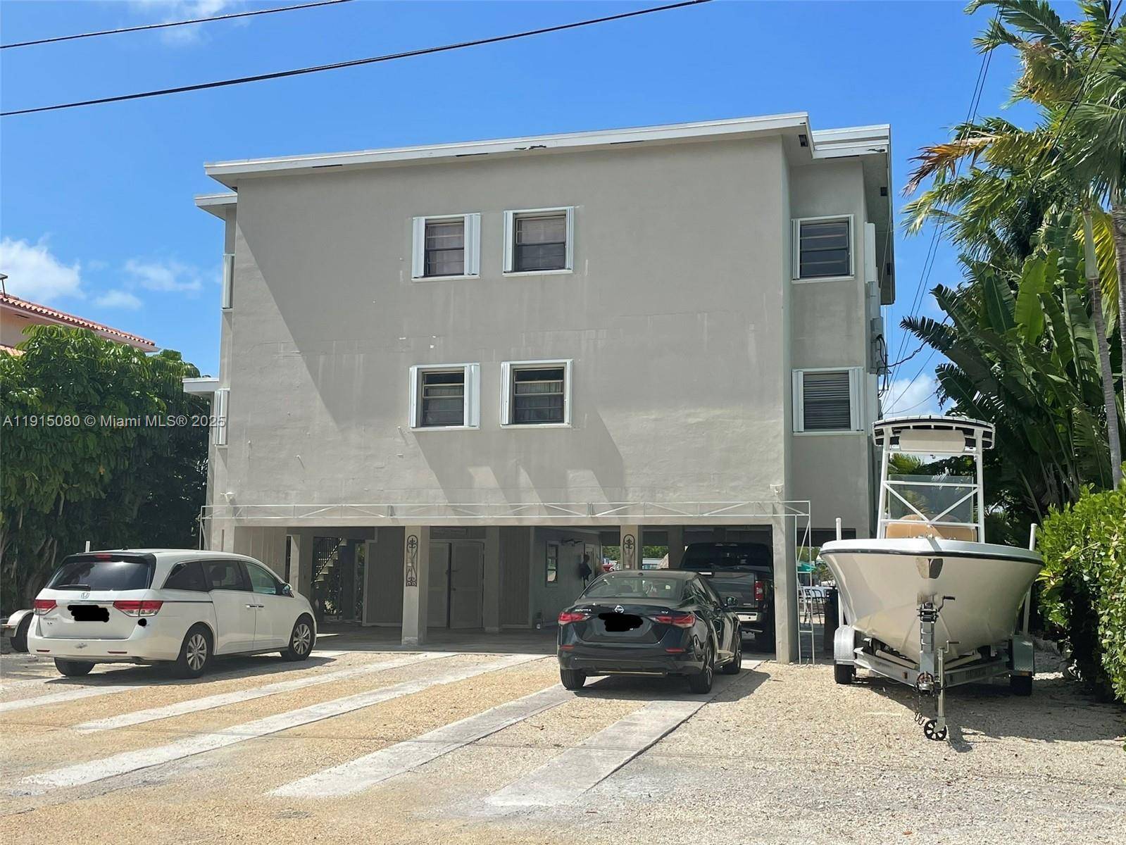 26 S Exuma RdKey Largo - Duplex/Tri/Quad-Annual,Multi Family condo unit B - picture
