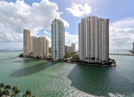 300 S Biscayne BlvdMiami - Condo 5+ Stories,Condo condo unit T-2407 - picture