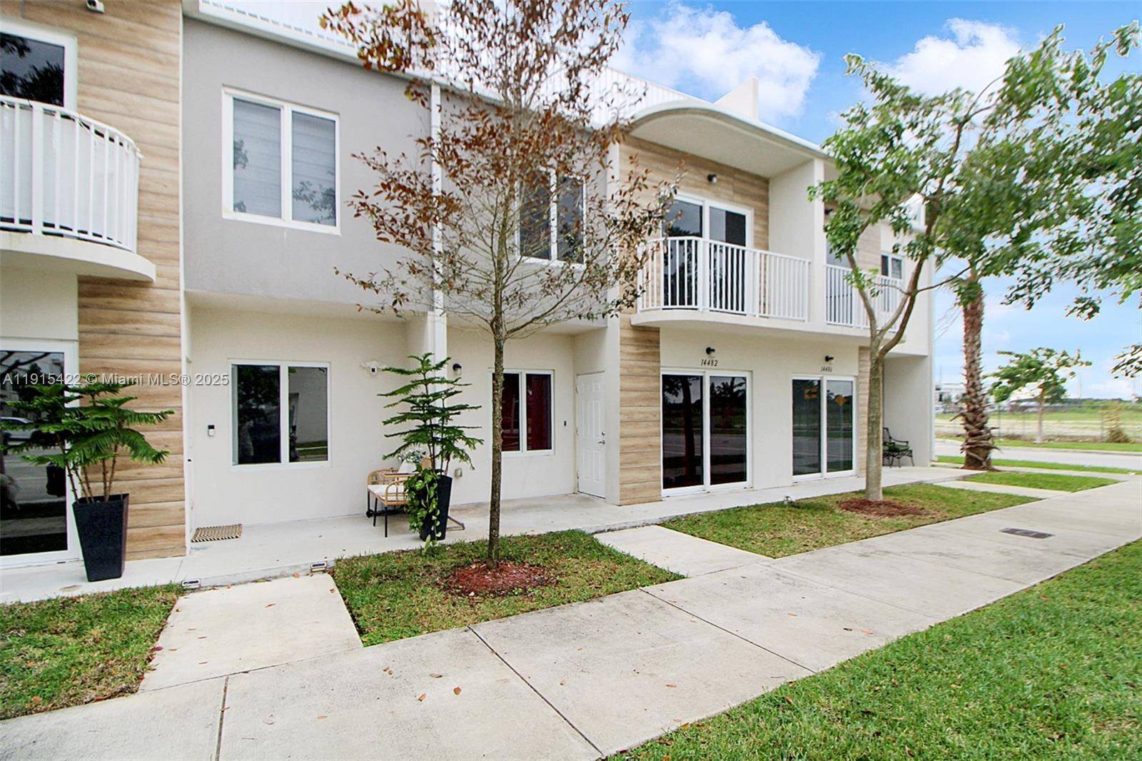14482 SW 259th StHomestead - picture
