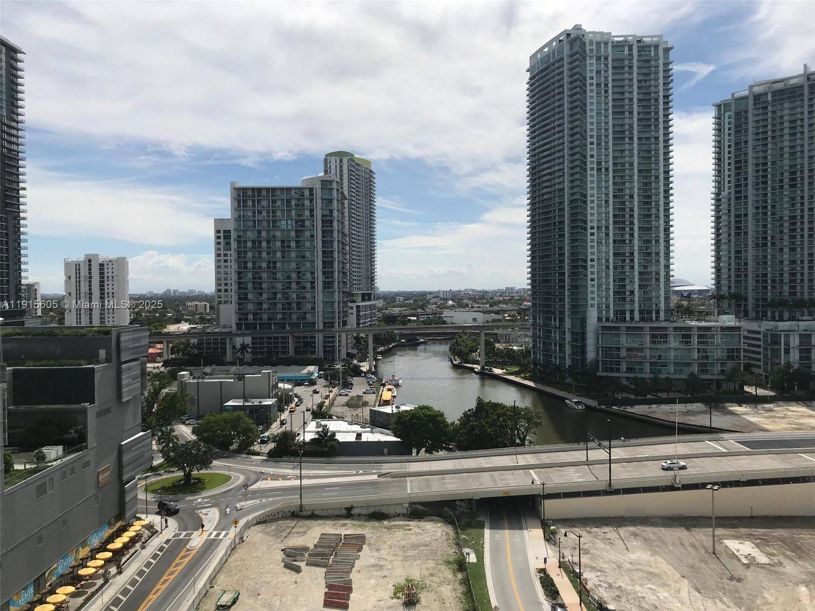 31 SE 6th StMiami - Condo/Co-Op/Annual,Condo condo unit 1702 - picture