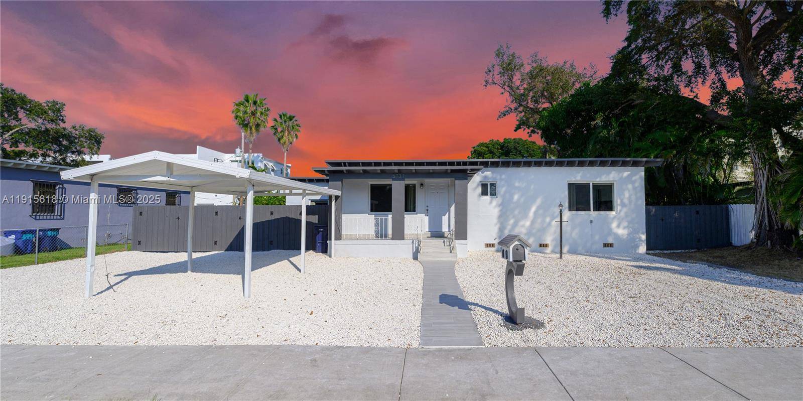 5731 SW 62nd TerMiami - picture