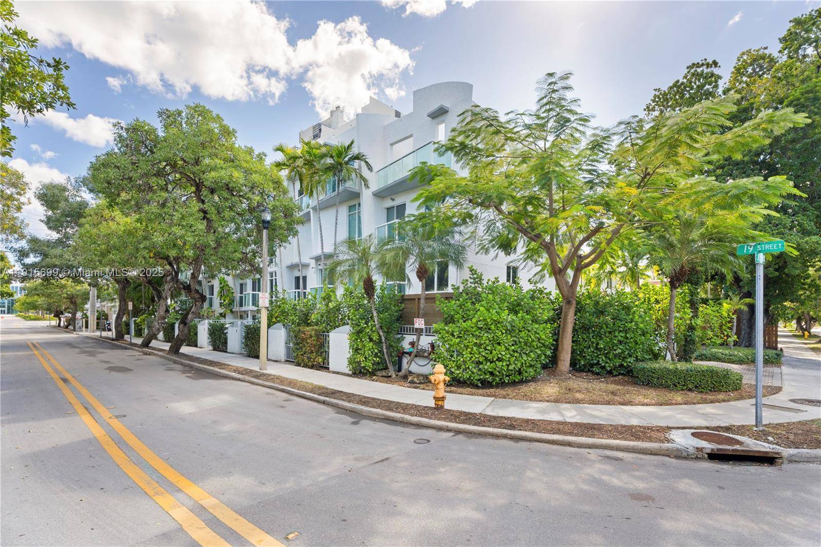 1853 Jefferson AveMiami Beach - Townhouse Fee Simple,Townhouse condo unit 6 - picture
