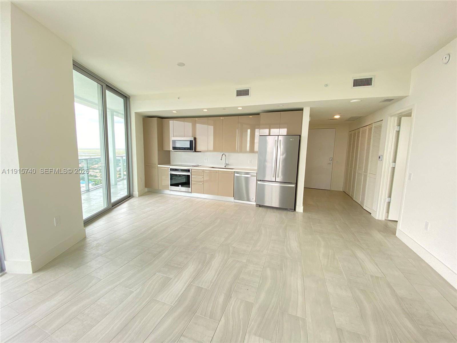 2000 Metropica WaySunrise - Condo 5+ Stories,Condo condo unit 2104 - picture