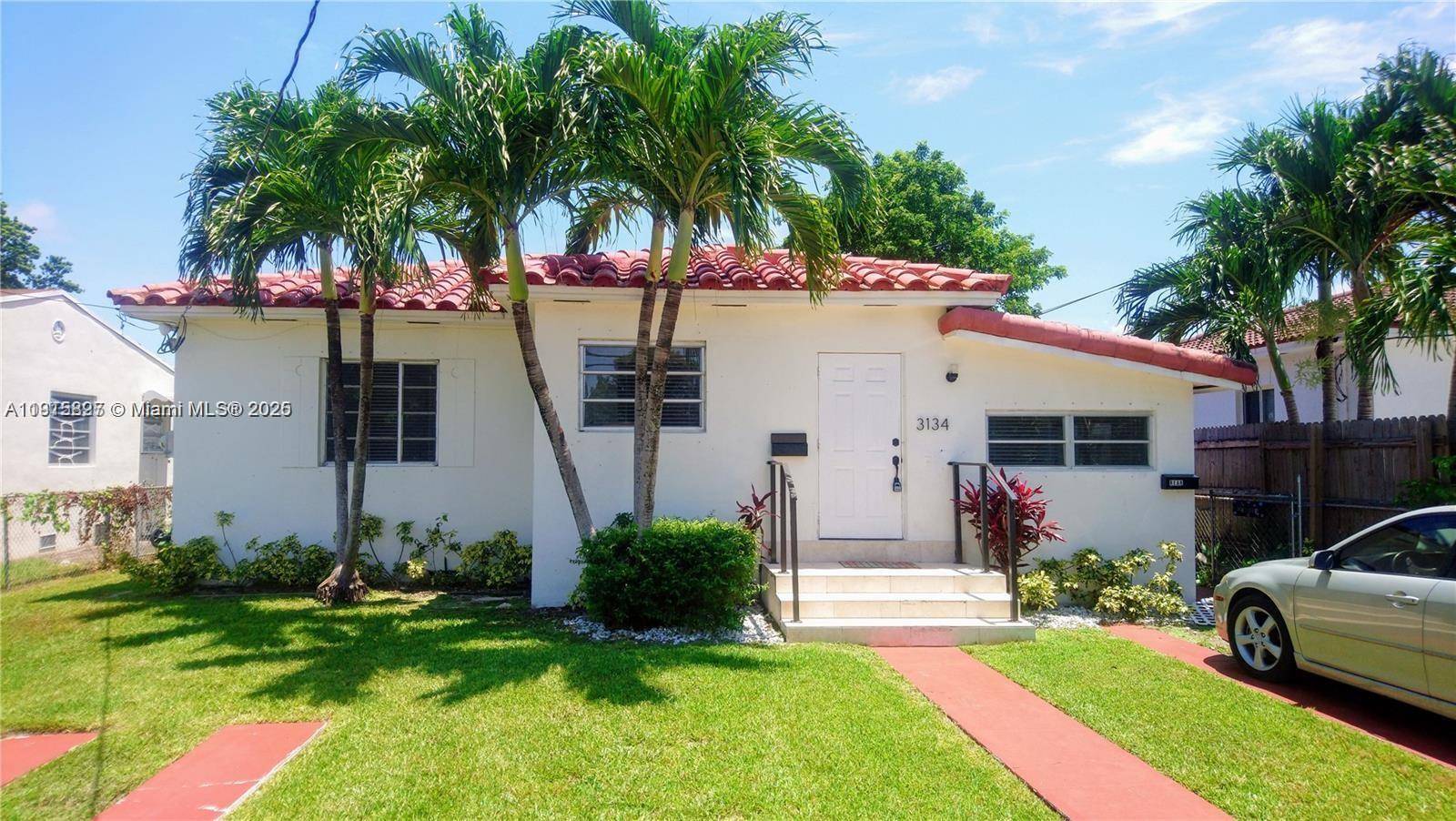 3134 SW 25th TerMiami - Single Family-Annual,House condo unit front - picture