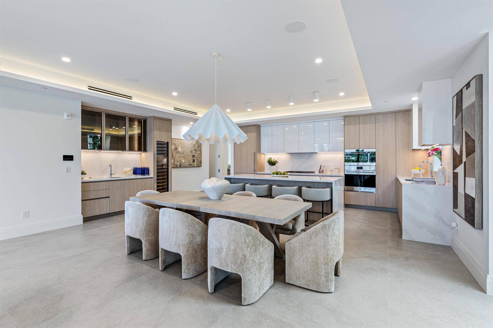 87 Isle Of VeniceFort Lauderdale - NURMI ISLES ISLAND NO 4,SERENE condo unit 202s - picture