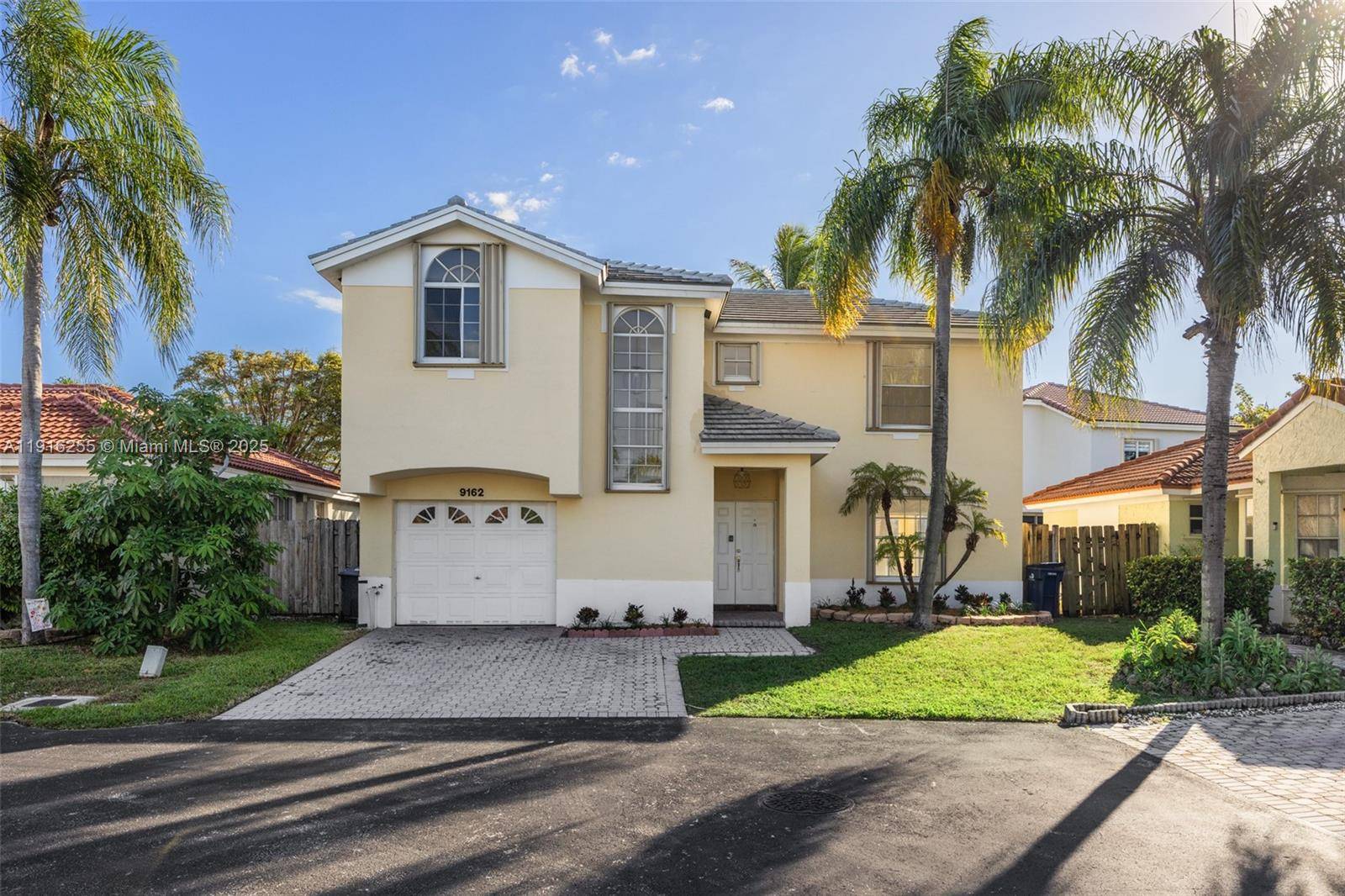9162 SW 213th LnCutler Bay - picture