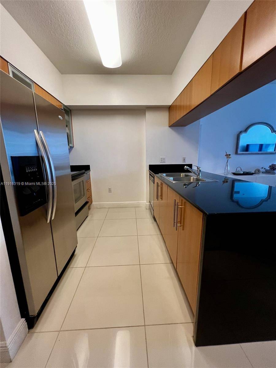 1750 N Bayshore DrMiami - Condo 5+ Stories,Condo condo unit 3505 - picture