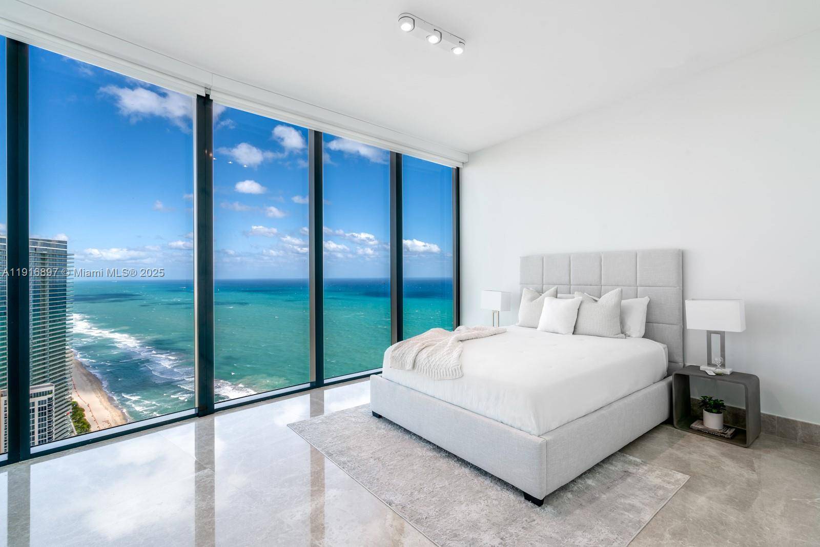 18555 Collins AveSunny Isles Beach - Condo 5+ Stories,Condo condo unit 5105 - picture