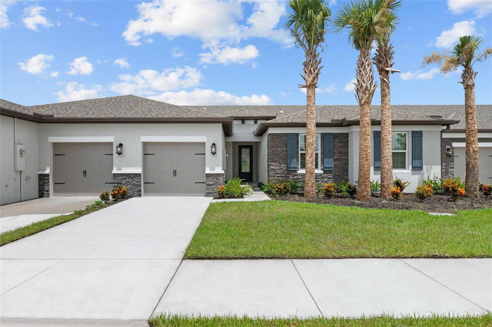 1813 GaietyFort Pierce - picture