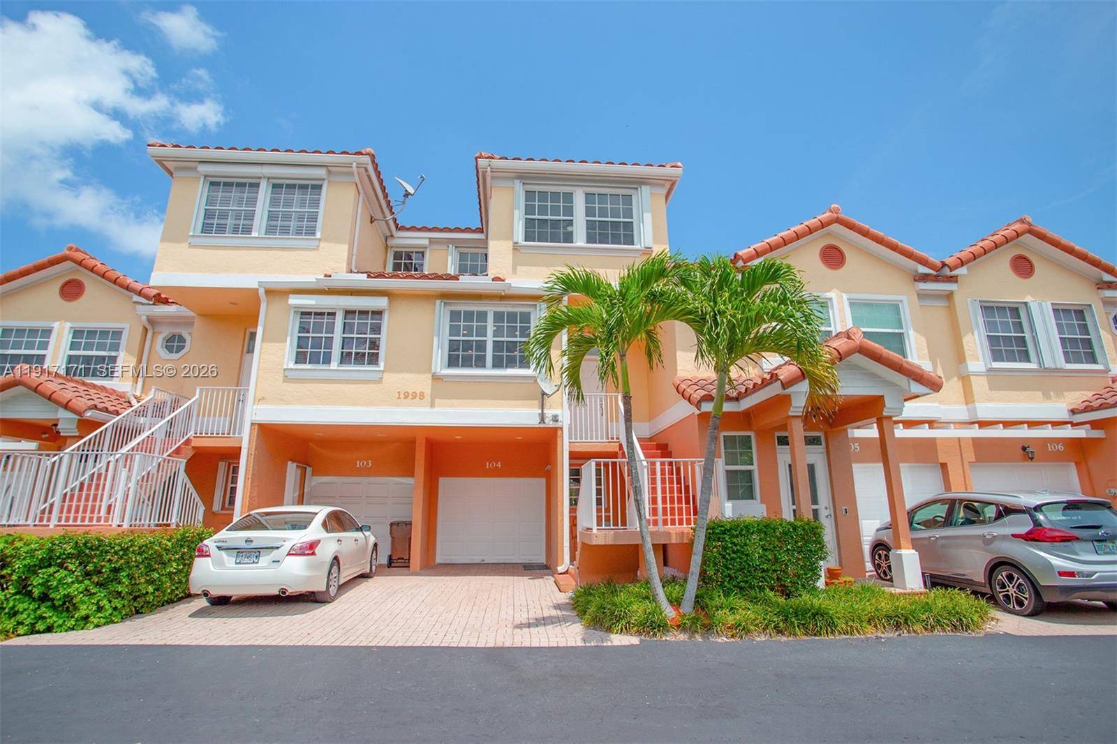 1998 NE 7th StDeerfield Beach - Townhouse Fee Simple,Townhouse condo unit 104 - picture