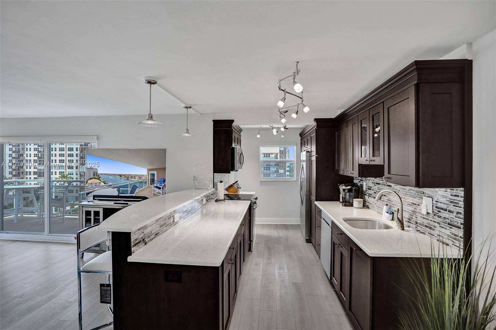 1160 Hillsboro MileHillsboro Beach - Condo 1-4 Stories,Condo condo unit 701 - picture