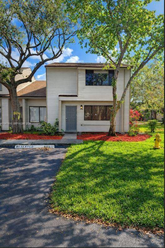 3530 NW 98th TerSunrise - Townhouse,Condo condo unit 5H - picture