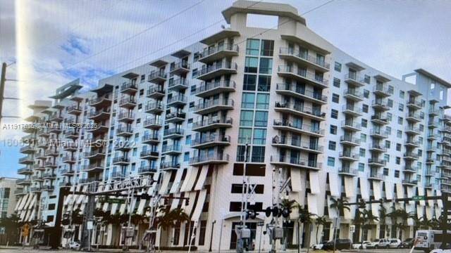 140 S Dixie HwyHollywood - HOLLYWOOD STATION RES CON condo unit 507 - picture